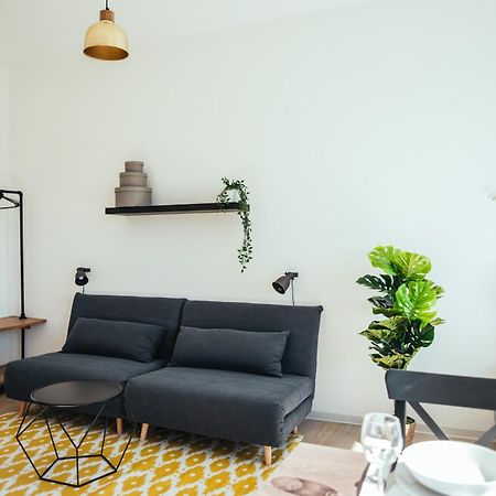 The Rix Studios & Suites Near Sbahn Neukolln Berlin Room photo